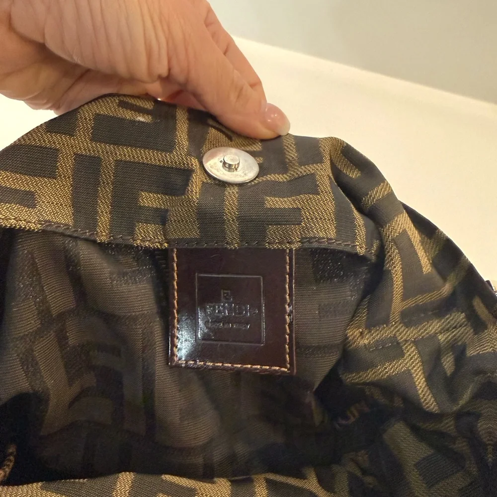 FENDI Zucca Canvas Tote Bag Khaki Brown | Preloved Great Condition - Picture 12 of 14
